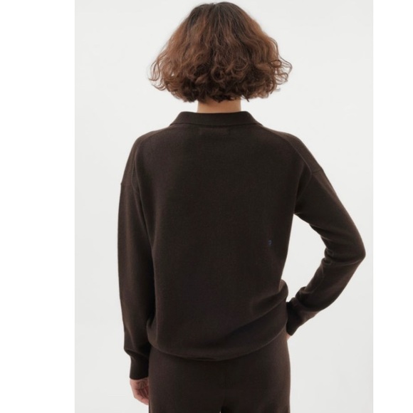 Chinti and Parker Cashmere Blend collared Sweater - Picture 2 of 14